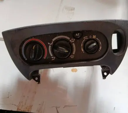 Renault Scenic I Climate control unit 663391J B64RAC 102043