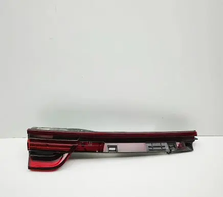Porsche Panamera (971) Tailgate rear/tail lights