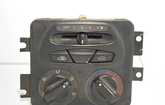 KIA K2500, K2700, K3000 Interior fan control switch 