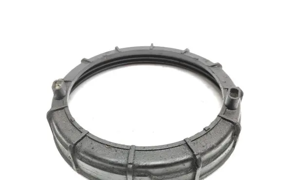 Citroen DS5 In tank fuel pump screw locking ring/nut 9633283880