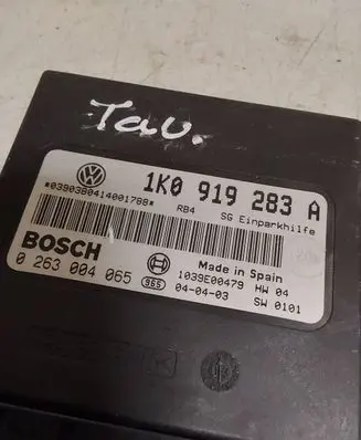 Volkswagen Touran I Parking PDC control unit/module 1K0919283A 1039E00479 0263004065