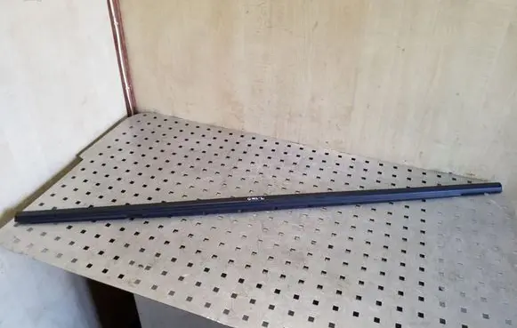 Opel Zafira C Rear door glass trim molding