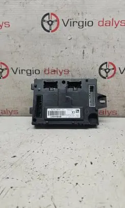 Renault Captur Comfort/convenience module 284B11867R A2C86184600 1500852034651392