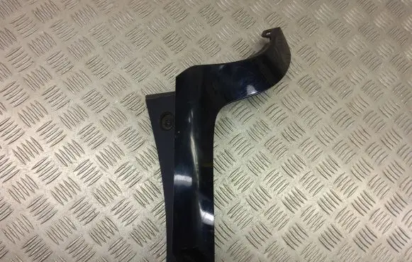 KIA Niro Rear/tail light trim molding 87362-G5000