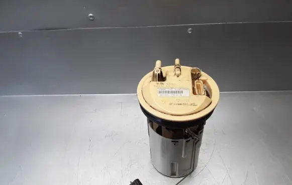 Volvo C70 In-tank fuel pump 30792594