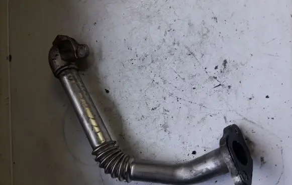 Toyota Corolla Verso E121 EGR valve line/pipe/hose