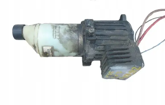 Opel Zafira A Power steering pump