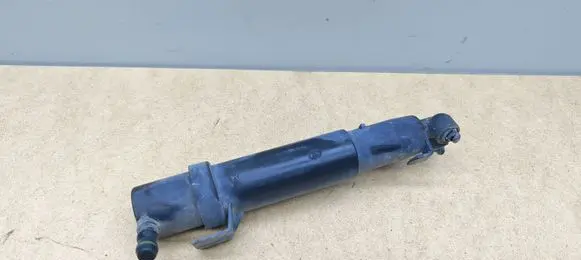 Mercedes-Benz E W211 Headlight washer spray nozzle 2118600647