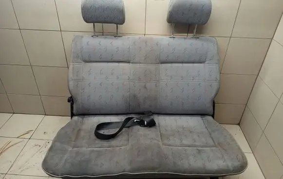 Volkswagen Transporter - Caravelle T4 Second row seats 