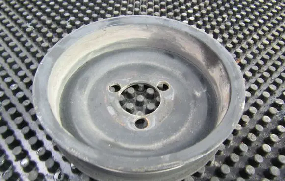 Skoda Fabia Mk2 (5J) Crankshaft pulley F55347001