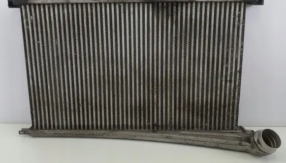 Citroen C5 Intercooler radiator 9688473580