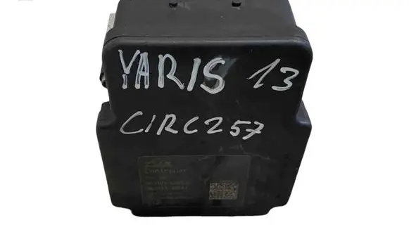 Toyota Yaris ABS Pump 895410D170 445400D100