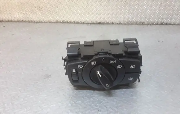 BMW 1 E81 E87 Light switch 693279204