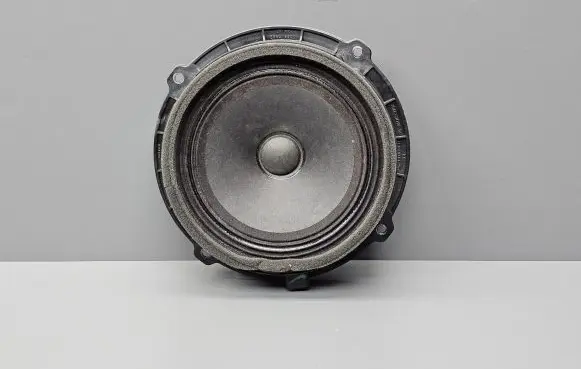 Hyundai i30 Front door speaker 96330A5000