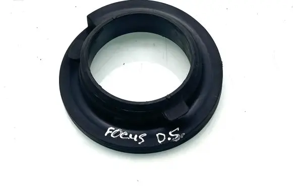 Ford Focus Rear coil spring rubber mount Jx615599CA