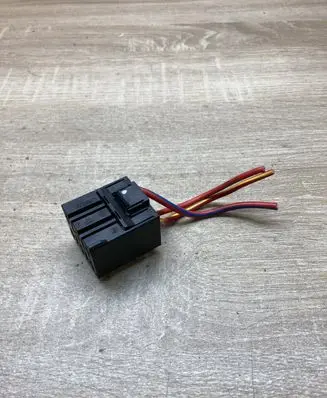 BMW 1 E81 E87 Plug wire 6931486