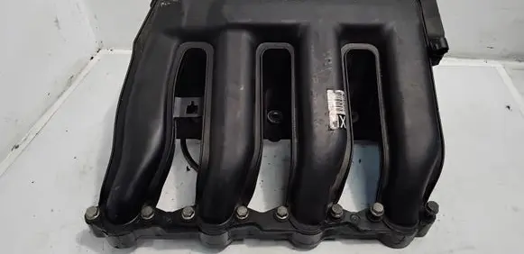 BMW 5 E60 E61 Intake manifold 7787318 7788194