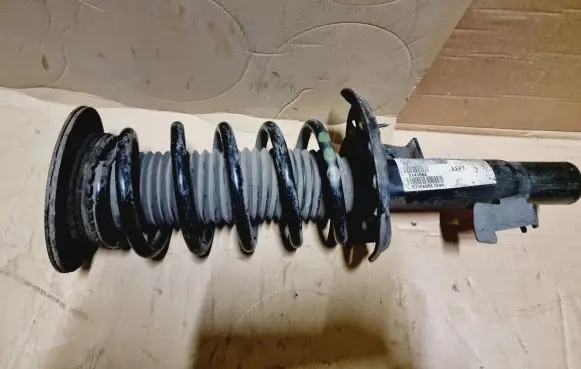 Volvo S60 Front shock absorber with coil spring 31262902 31387909 31277197