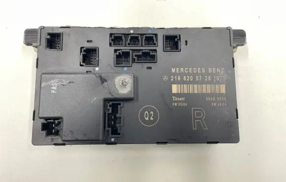 Mercedes-Benz CLS AMG C219 Door control unit/module 2198200726 00005030 6910128