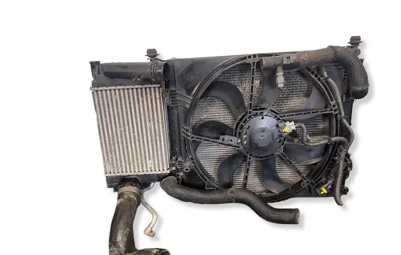 Nissan Qashqai Radiator set 