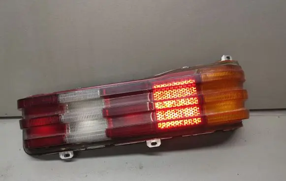 Mercedes-Benz W123 Rear/tail lights