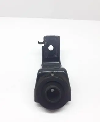 Toyota RAV 4 (XA30) Radiator mount bracket