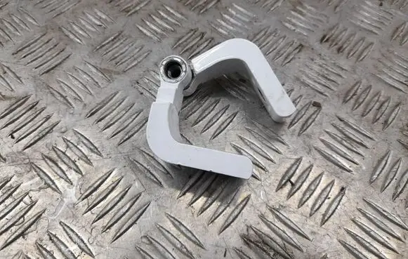 Alfa Romeo Stelvio Rear door hinge set A06575