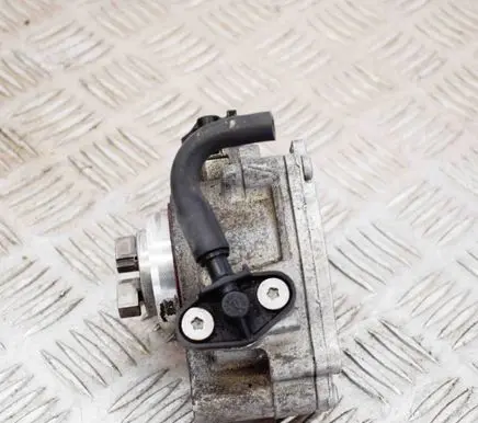 Volvo V40 Vacuum pump 9804021880
