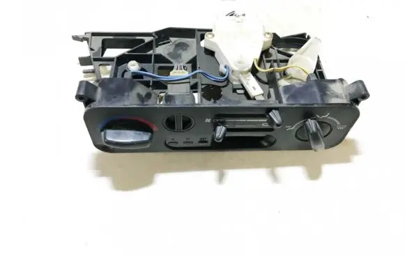 Mitsubishi Lancer Climate control unit