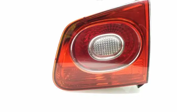 Volkswagen Tiguan Tailgate rear/tail lights 5N0945094B