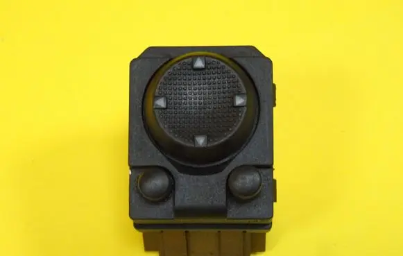 Volkswagen Golf III Wing mirror switch 1E1959565