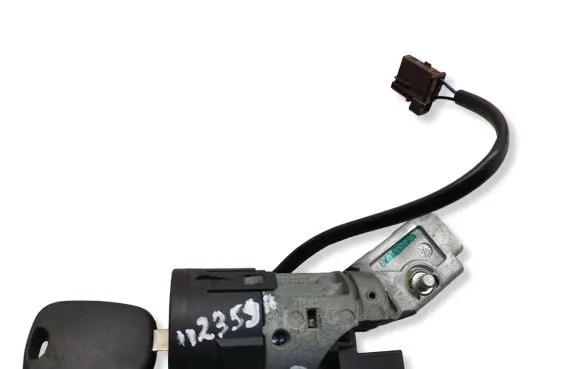 Citroen C4 Grand Picasso Ignition lock N0502455