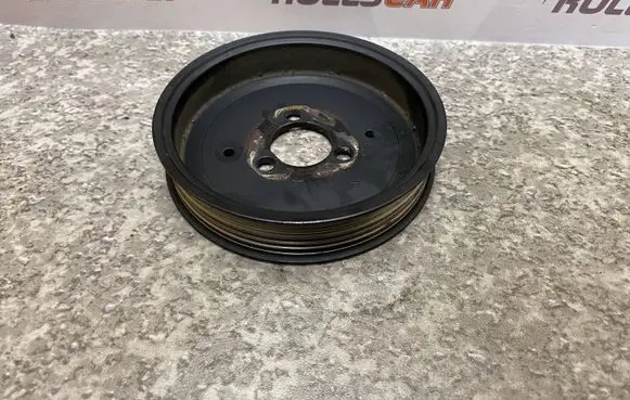 Audi A6 S6 C6 4F Water pump pulley 059121031J