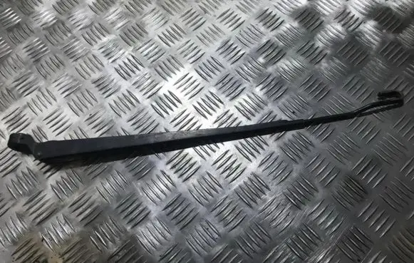 Renault Scenic I Front wiper blade arm 7700843527