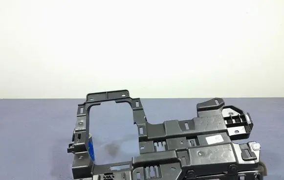 Opel Combo E Other sill/pillar trim element 98205749