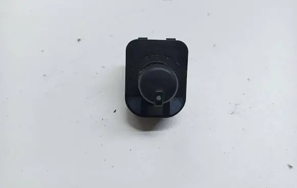 Audi A3 S3 8P Wing mirror switch 8E0959565