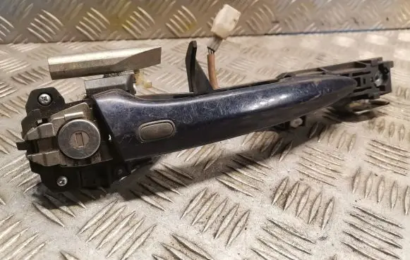 Lexus IS 220D-250-350 Front door exterior handle