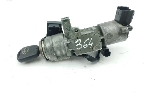 Toyota Avensis T250 Ignition lock 8978305010
