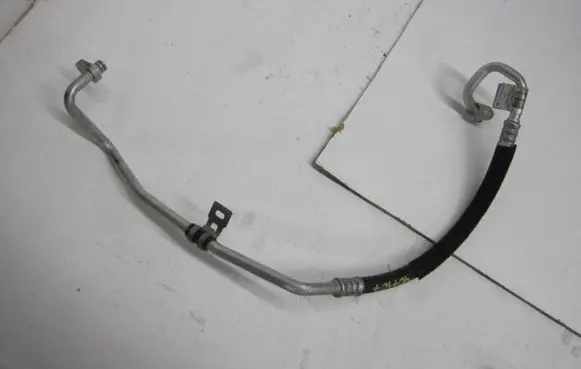 Peugeot 3008 I Air conditioning (A/C) pipe/hose 9840710480 31012023