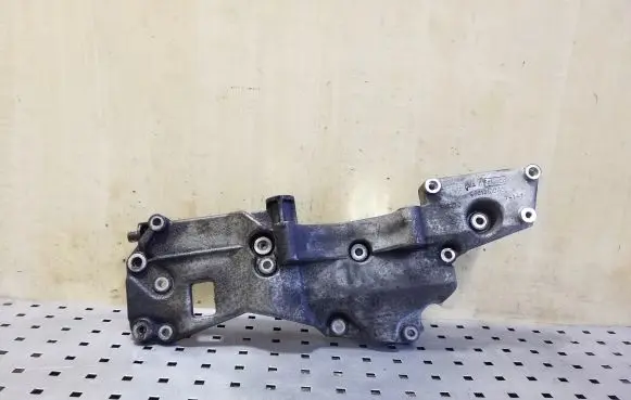 Generator/alternator bracket