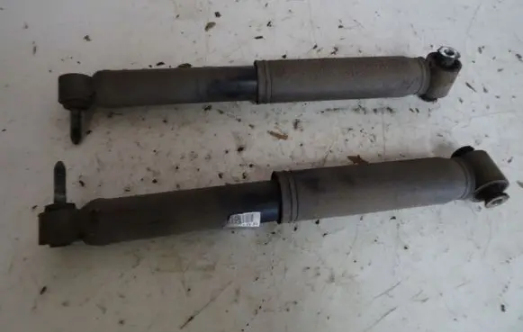 Renault Scenic III - Grand scenic III Rear shock absorber/damper