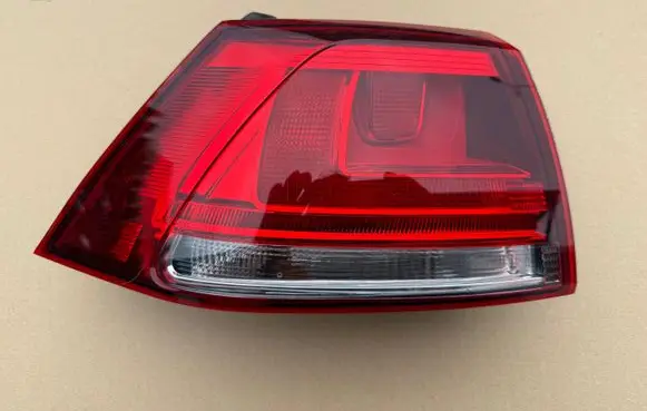 Volkswagen Golf VII Rear/tail lights 5G0945095M
