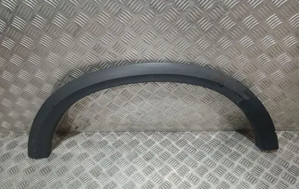 Volvo XC90 Rear arch trim 30655184