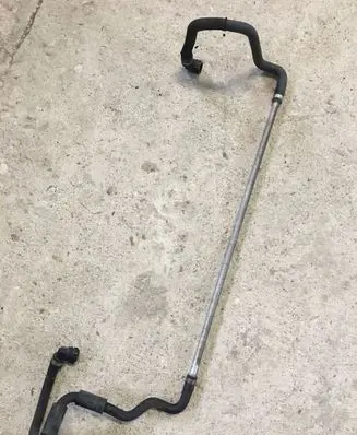 BMW 7 F01 F02 F03 F04 Engine coolant pipe/hose 17127600132 7600132 15476310