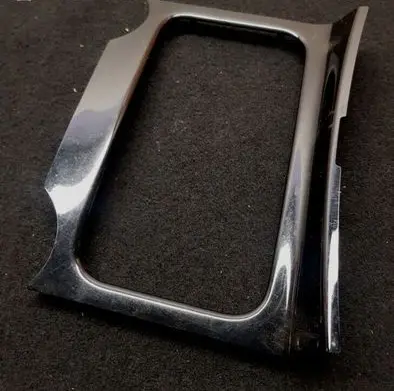 Volkswagen Touareg I Center console decorative trim 7L6864378E