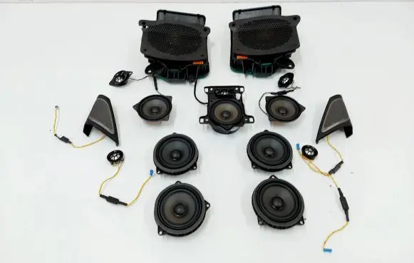 BMW 7 G11 G12 Panel speaker 6801076