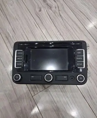 Volkswagen PASSAT B9 Radio/CD/DVD/GPS head unit 3C0035270
