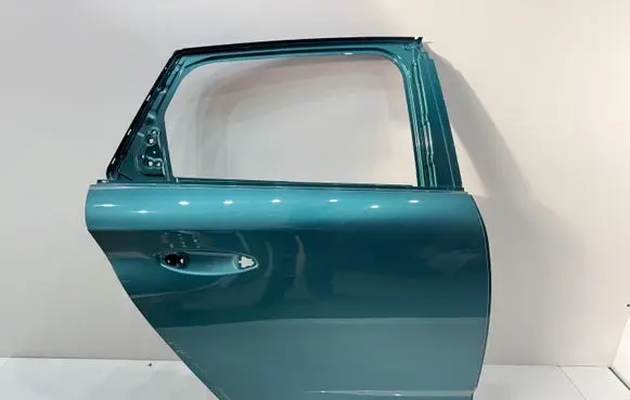 Peugeot 308 Rear door