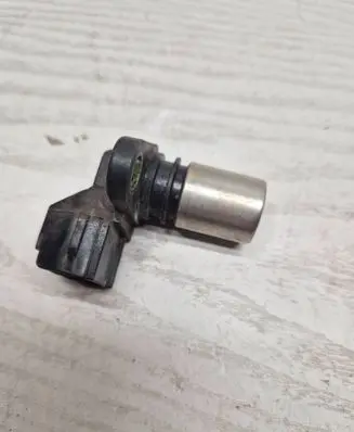 Volvo V70 Crankshaft position sensor 8627355 030603 0296001210