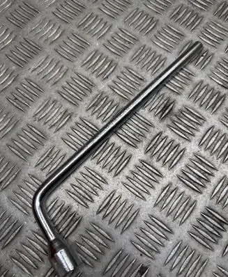 Mercedes-Benz SLK R172 Wheel nut wrench A2215810001